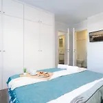 Host Wise - Elegant Spacious Flat W Balcony - Ace Location *
