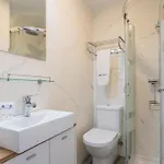 Appartement Host Wise - Elegant Spacious Flat W Balcony - Ace Location Vila Nova de Gaia