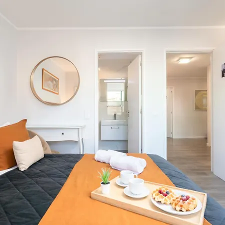 Apartman Host Wise - Elegant Spacious Flat W Balcony - Ace Location Vila Nova de Gaia