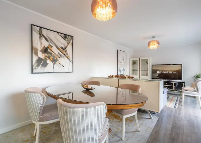 Host Wise - Elegant Spacious Flat W Balcony - Ace Location Vila Nova de Gaia